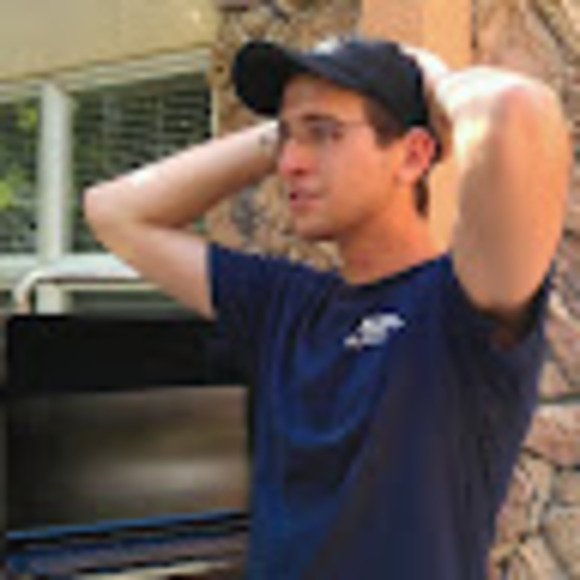 Meet your Posher, Carlos - Picture 1 of 1